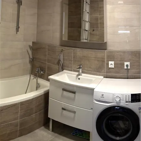 New 1 Bdr, W/private Parking * Bratislava